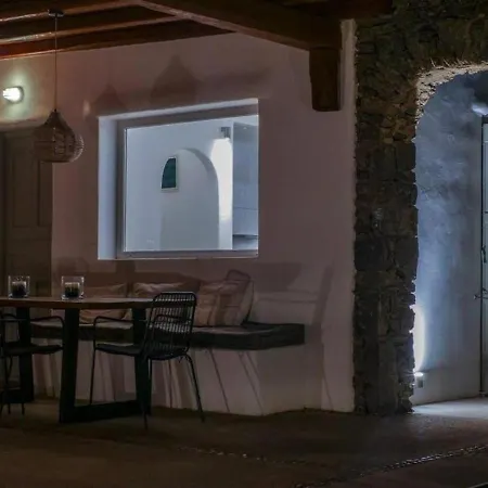 Luxury White W Private Pool In Mikonos קלפטיס