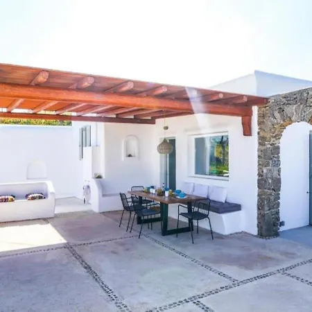Luxury White W Private Pool In Mikonos * كالافاتيس